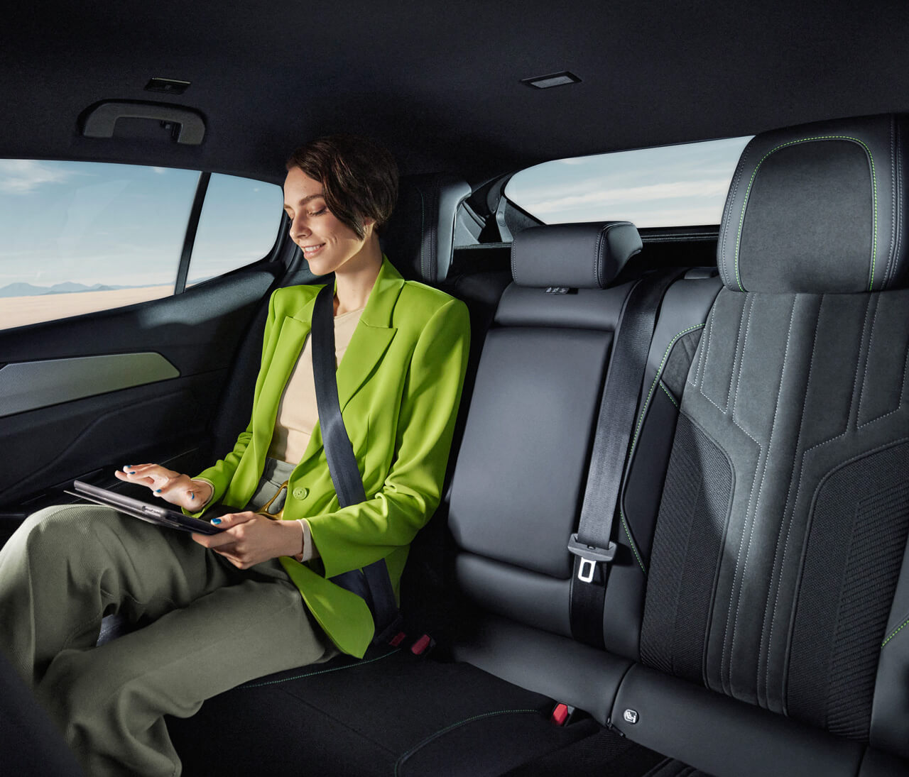 PEUGEOT 408 - Velkorysý komfort